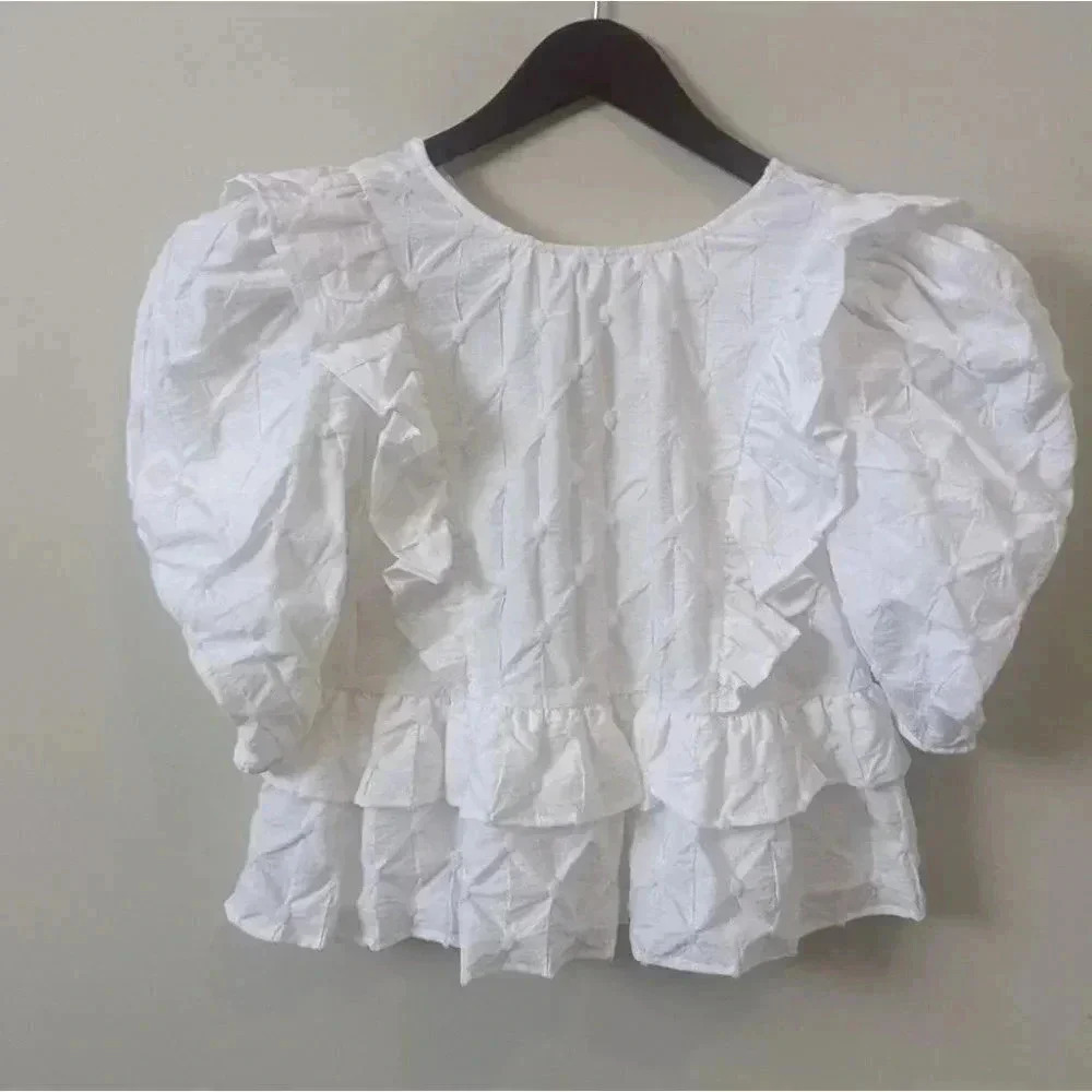 Moon River Sleeve Puff sleeve Blouse - Picture 5 of 6